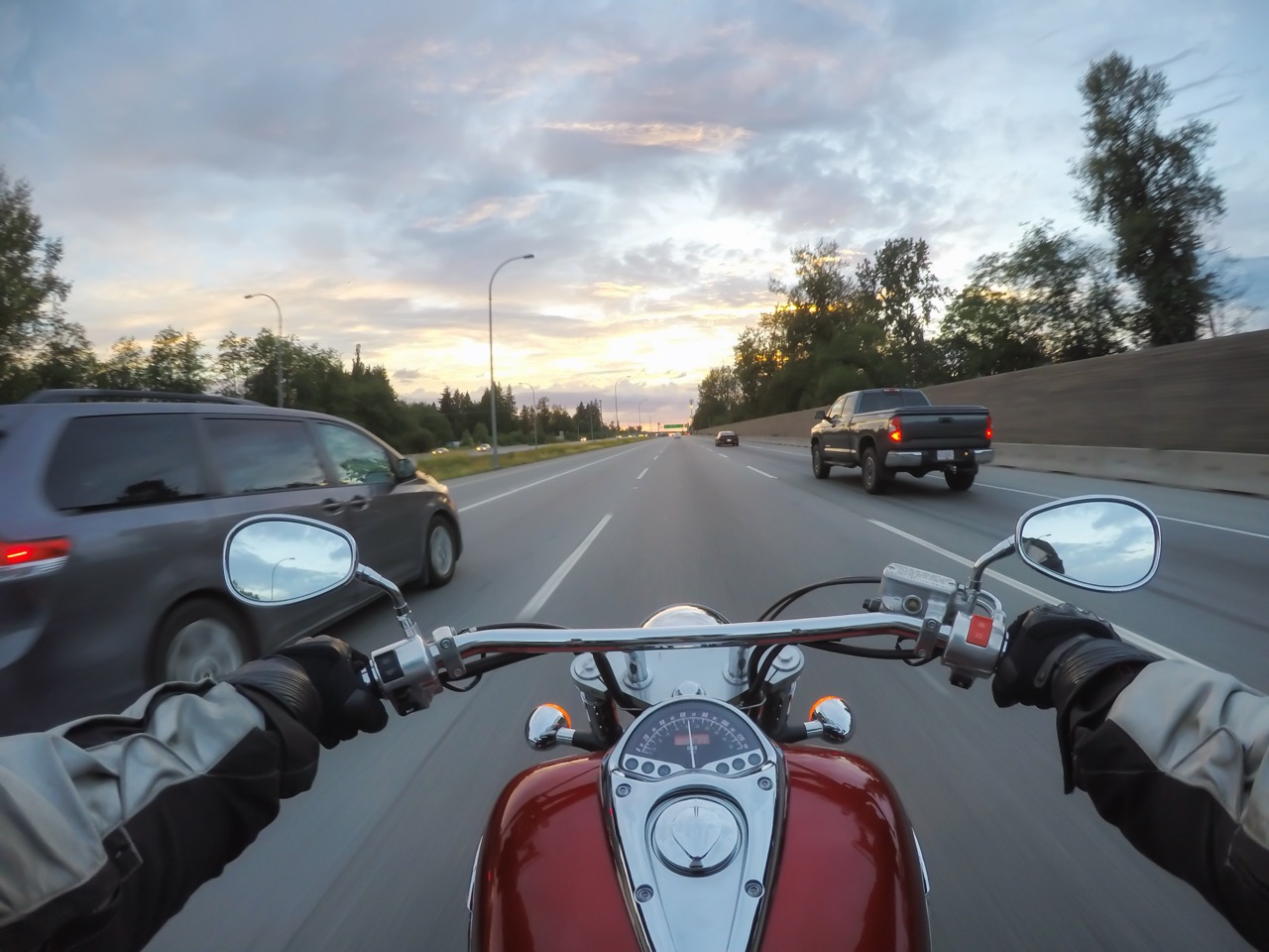 riding-a-motorcycle-during-a-vibrant-sunset-2026-01-08-08-25-03-utc.jpg